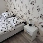 Pensjonat Napsugar Vendeghaz Újudvar