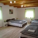 Napsugar Vendeghaz Guest house Ujudvar