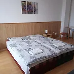 Guest house Napsugar Vendeghaz 3*