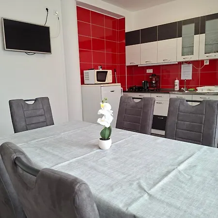 Napsugar Vendeghaz Újudvar