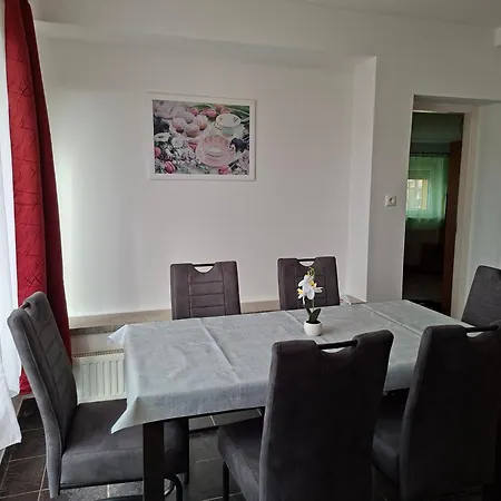 Napsugar Vendeghaz בית הארחה