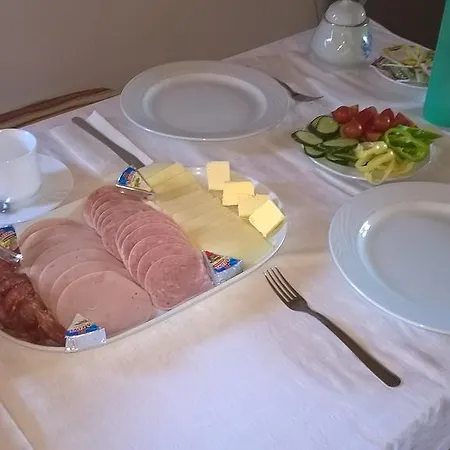 Casa de hóspedes Napsugár 3*