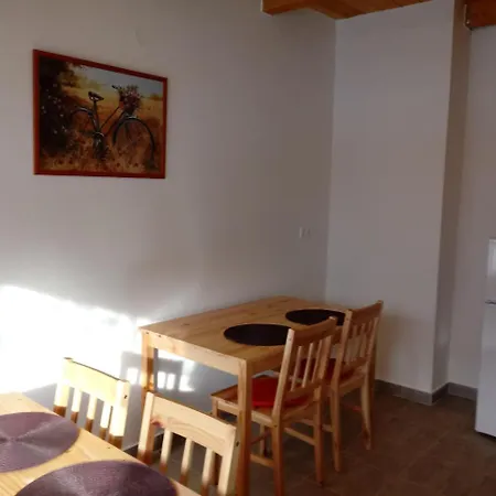 Napsugar Vendeghaz 3* Ujudvar