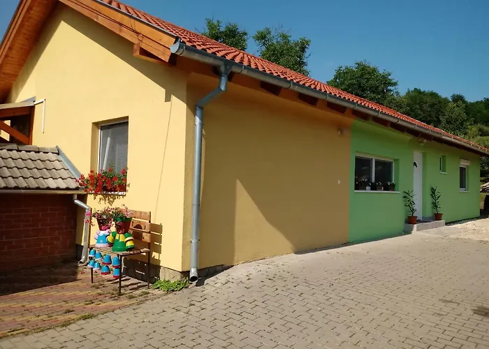 Napsugar Vendeghaz בית הארחה 3*